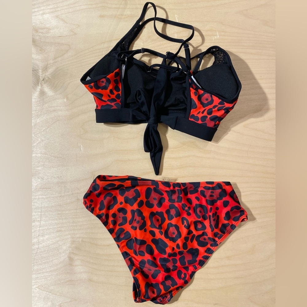 Two Piece Swim Suit size Small (IO) - Picture 12 of 15